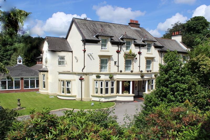Briars Hall Hotel 버스코프 외부 사진